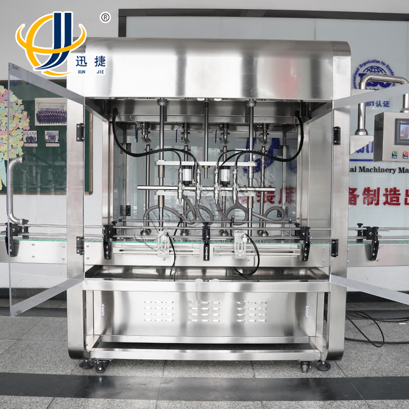 世界那么大，來看看迅捷機(jī)械的潤滑油灌裝機(jī)